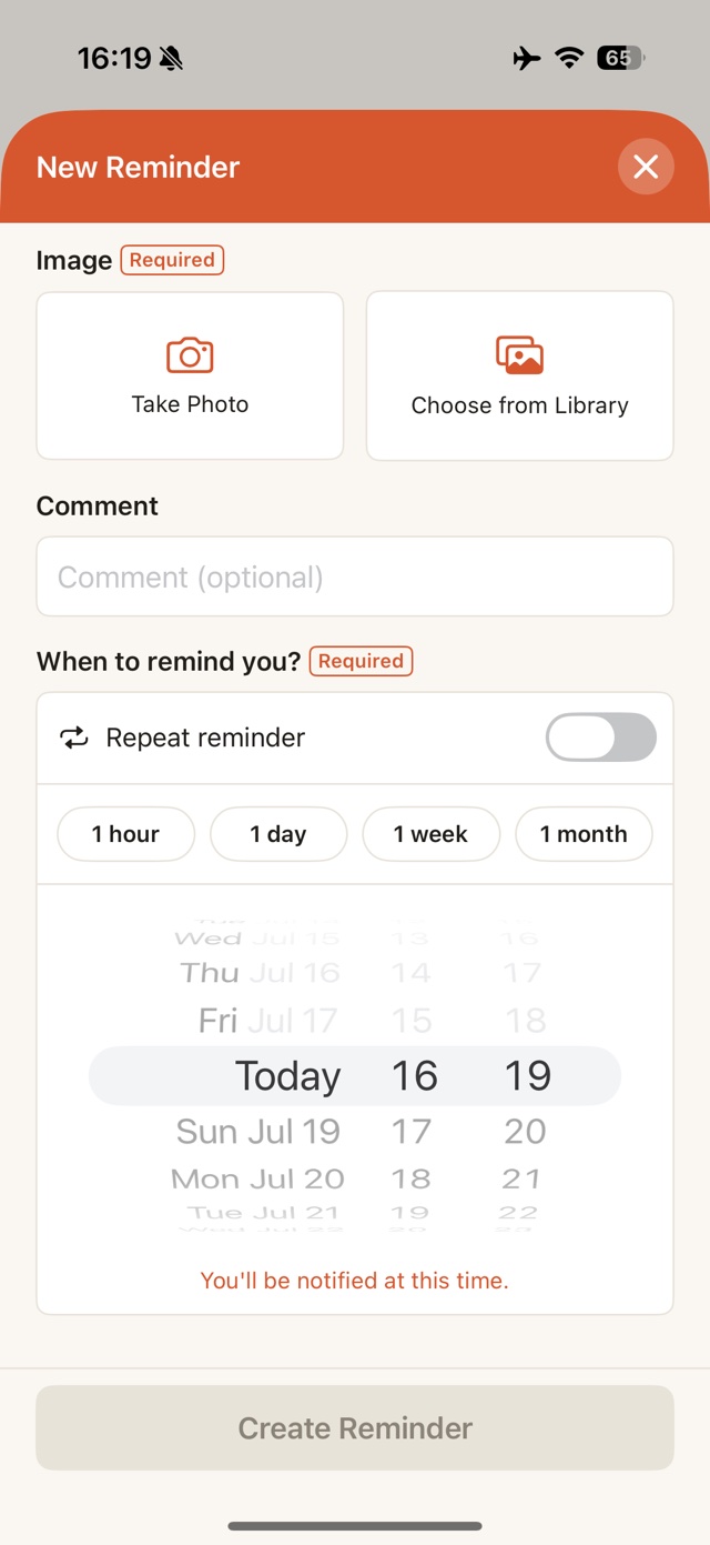 New Reminder screen: pick a photo and choose the date and time